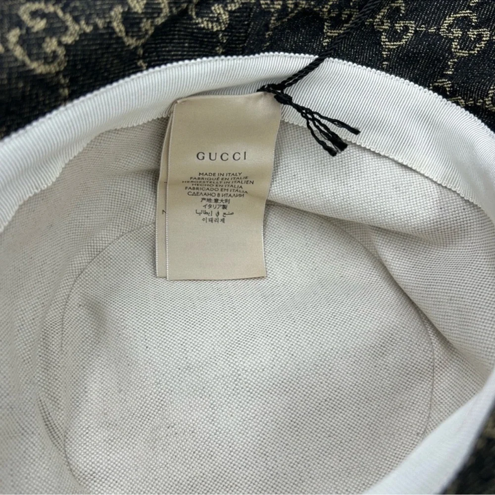 Unisex Gucci, GG denim black/beige bucket hat, size medium, made in Italy